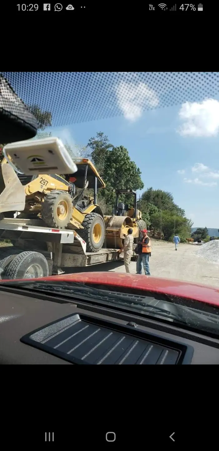 Recorrido y trabajo en campo de propietarios y colaboradores